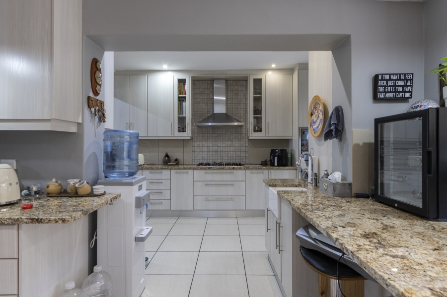3 Bedroom Property for Sale in Helena Heights Western Cape